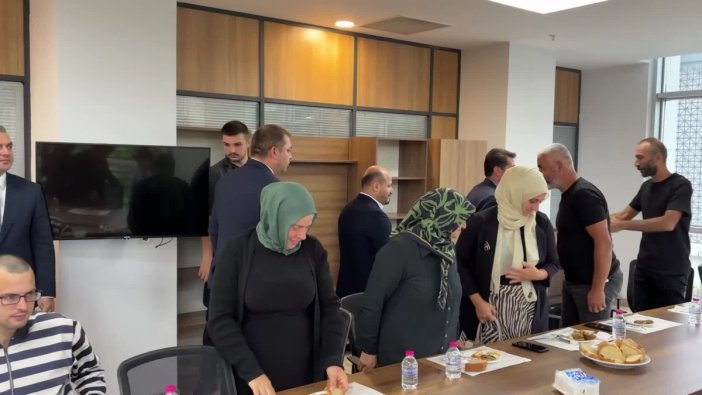 Trabzon'da serpme kahvaltı ile köy pazarına adım atılıyor