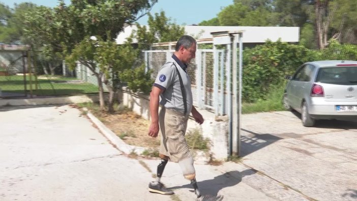 Engelli itfaiyeci, mesleğine tutkulu bir bağlılık gösteriyor