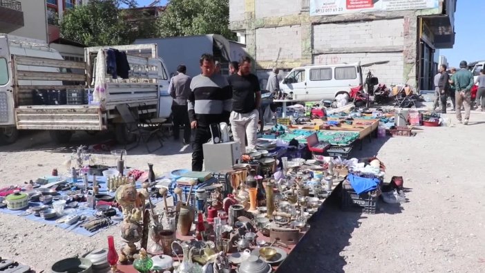 Malatya bit pazarı esnafı isyan etti: 'Emeğimize sahip çıksınlar'