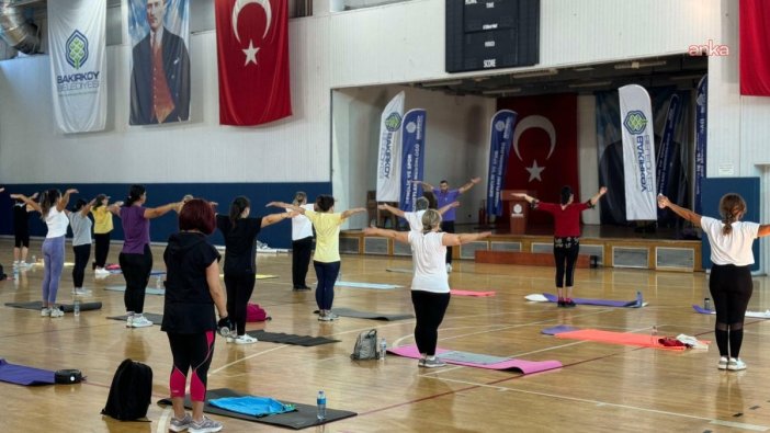 Bakırköy'de kadınlar güne sporla başlıyor