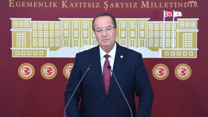 CHP'li Akay: Saray, günde 34 milyon lira harcıyor!