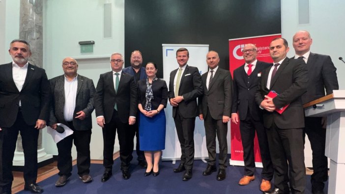 Türk ve Alman iş insanları Nürnberg'de bir araya geldi