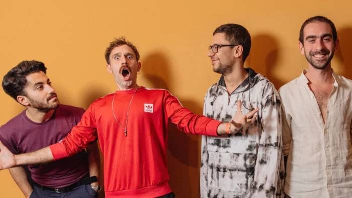 Adamlar grubu faaliyetlerine ara verdi!