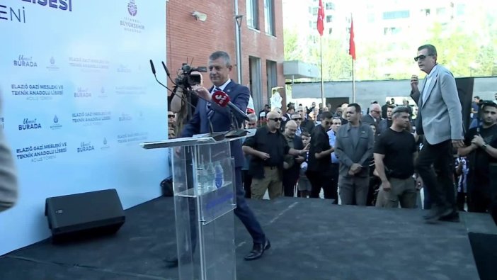 Özgür Özel, Elazığ'da eğitimde eşitlik vurgusu yaptı