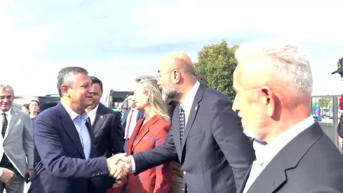 İmamoğlu'nun bilirkişi davası ertelendi, salon sloganlarla yankılandı