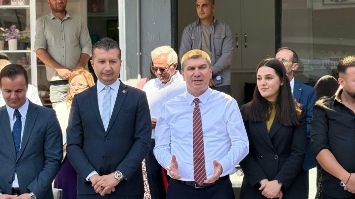 Ağlasun'da tarihi an: İlk avukatlık bürosu açıldı