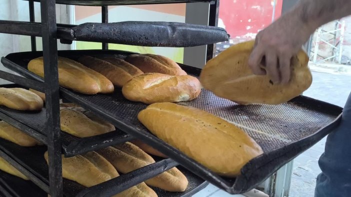 Osmaniye'de ekmek zammı tepkileri yükseliyor