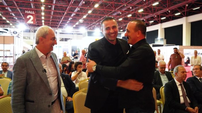 Kozmetik Fuarı'nın Açılışında Başkan Kotan Rüzgârı