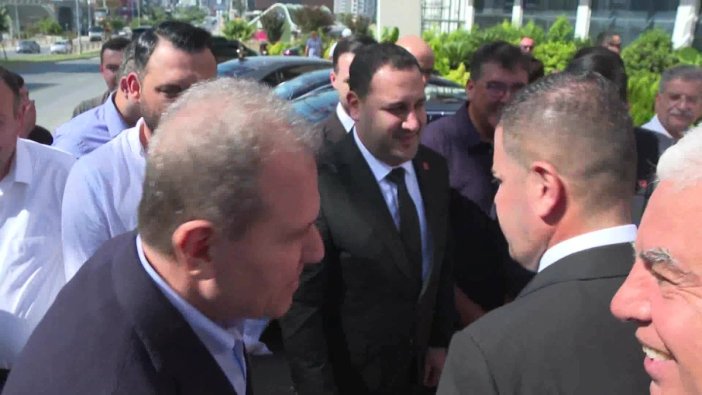 Vahap Seçer: 'Yargının tarafsızlığına büyük darbe vuruluyor'