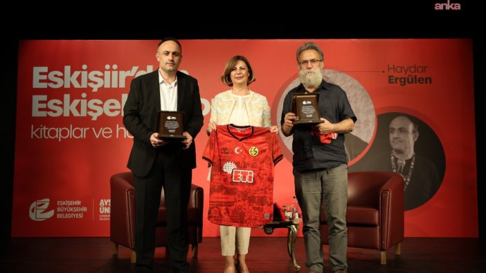 Eskişehir'de şiir ve futbol buluşması