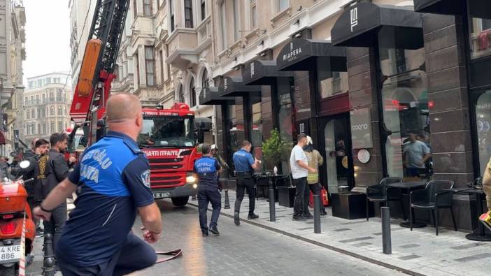 İstanbul Beyoğlu'nda bulunan bir otelde yangın çıktı!
