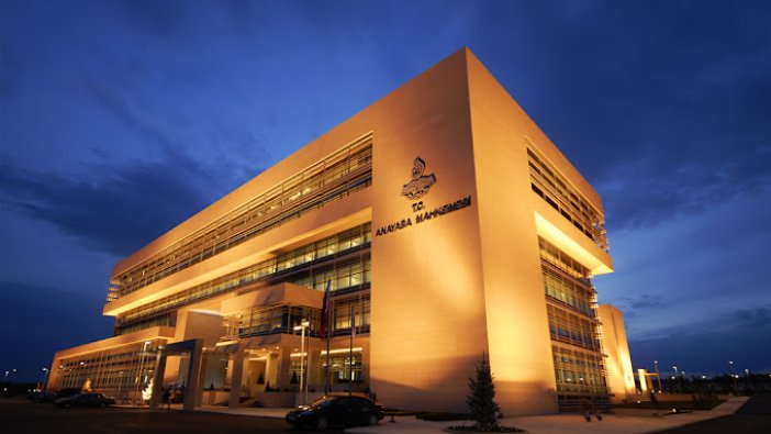 AYM, enflasyon zararını tazmin etmek için TBMM'ye düzenleme önerdi