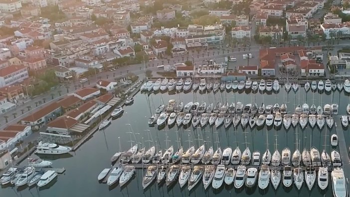 Kadın liderler Çeşme'de Cumhuriyet'in 102. yılı için bir araya geliyor