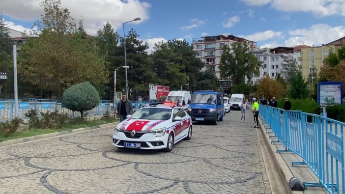 Şehit jandarma çavuş Kırıkkale'de son yolculuğuna uğurlandı