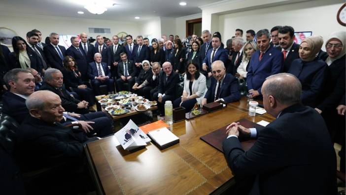 TBMM'de mini bir liderler zirvesi yapıldı!