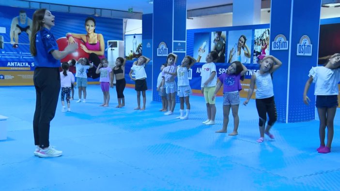 Antalya'da çocuk cimnastiğine yoğun ilgi
