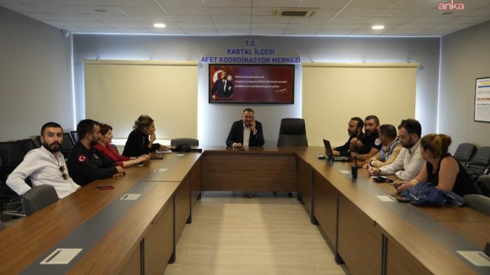 Kartal'da deprem sonrası acil toplantı yapıldı
