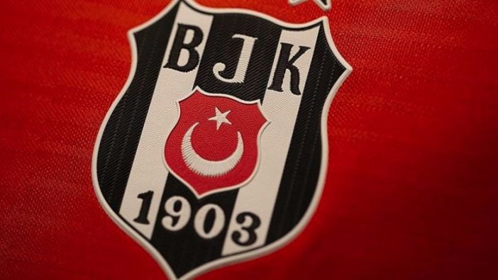 Beşiktaş'ta bir futbolcu ve bir kulüp çalışanında koronavirüs testi pozitif çıktı