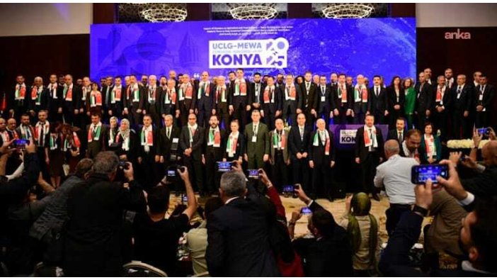 Eyüp Kahveci, uluslararası kongrede Kütahya'yı temsil etti