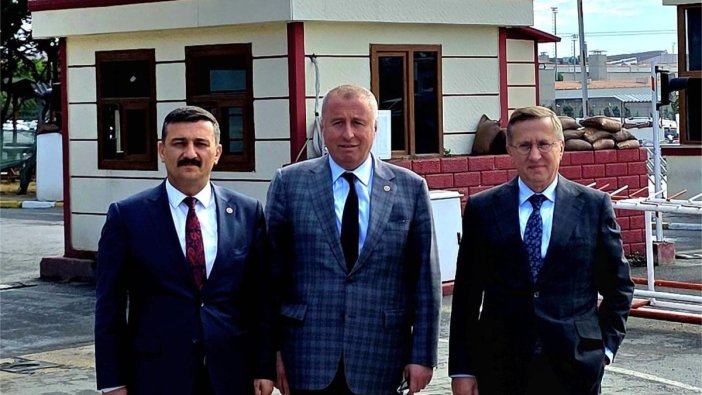 İYİ Parti'den emekli albay Özeller'e destek ziyareti