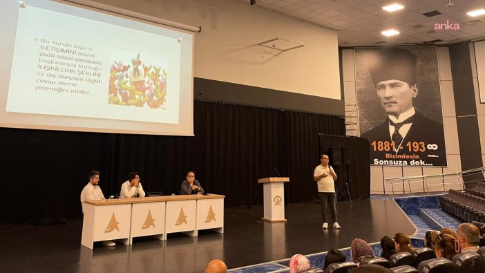 Muratpaşa Belediyesi'nden otizm için farkındalık semineri