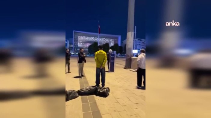 Taksim'deki 'duran adam' eyleminde gözaltına alınan 19 genç, mahkemeye çıkıyor