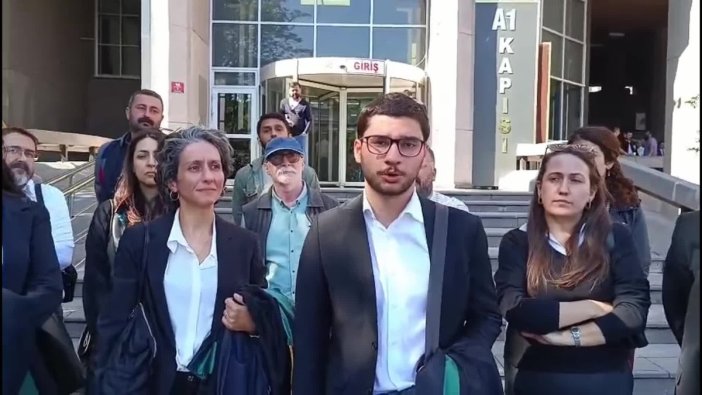 Protestoda avukatın omzunu çıkaran polis yargılanıyor