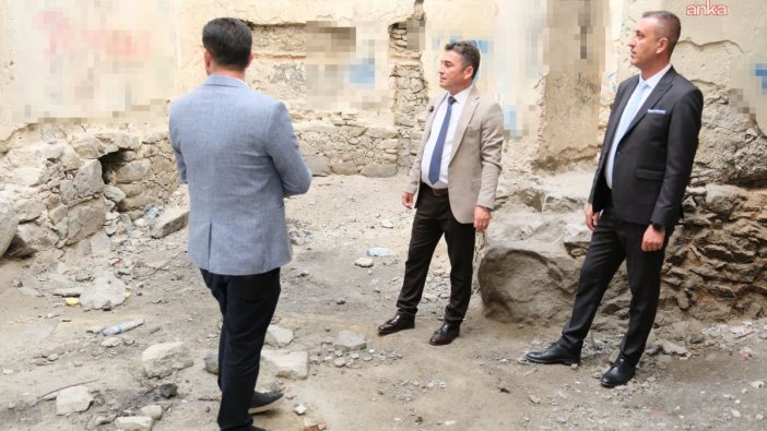 Sivrihisar, tarihi hamamı restore ediyor