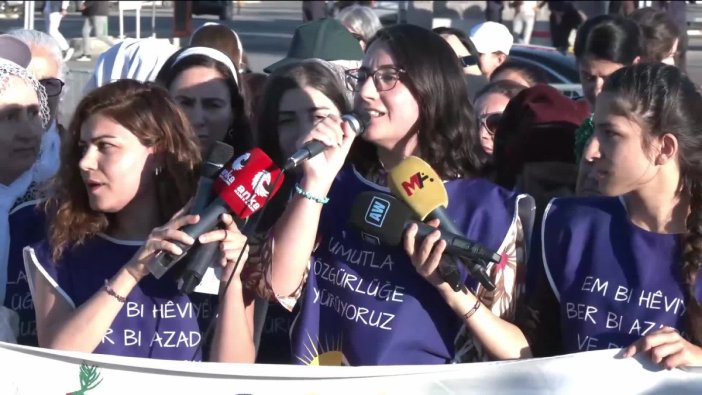 250 kadın, Abdullah Öcalan'ın özgürlüğü için yürüyüşe geçti