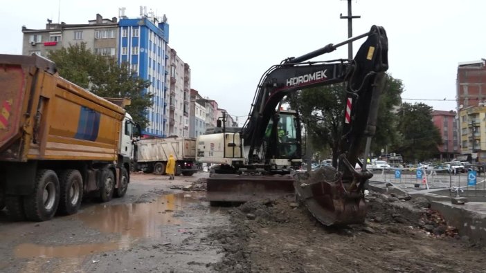 Balıkesir'de çay deresi ıslah çalışmaları tamamlanıyor