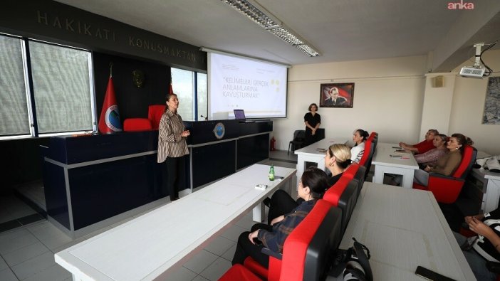 Menderes'te işaret dili eğitimi başlıyor