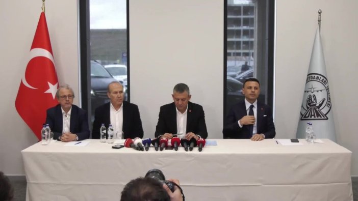 Özgür Özel: "AK Parti önce kendi tutumunu netleştirsin"