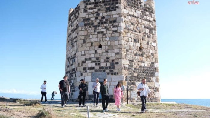 Yumurtalık'ta Almanya'dan gelen gençler ağırlandı