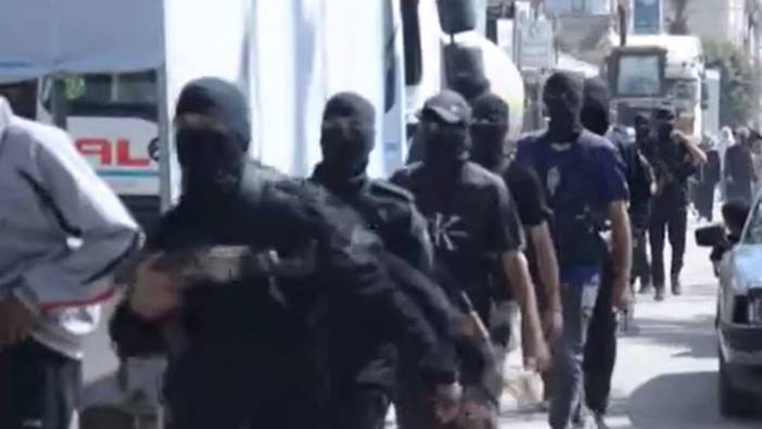 Filistin polisi yeniden Gazze Şeridi'nde!