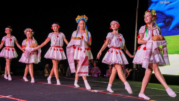 Halk dansları festivali Manavgat'ta coşkuyla kutlandı