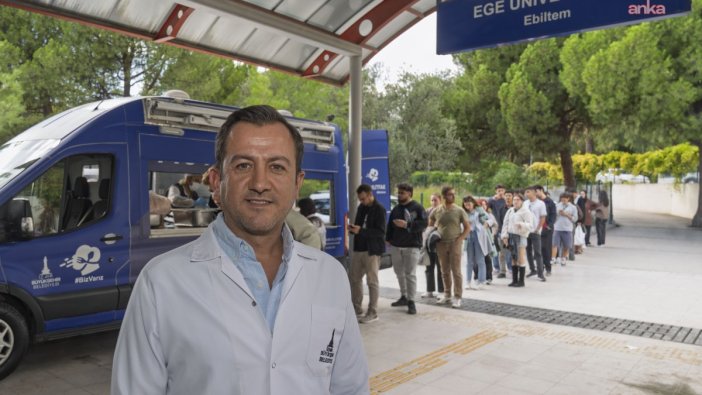 İzmir'de üniversite öğrencilerine ücretsiz sıcak yemek hizmeti