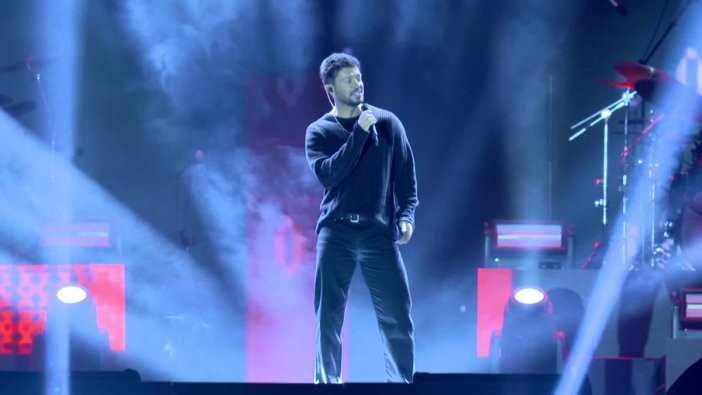 Murat Boz, Malatya’nın kalbinde unutulmaz bir konser verdi