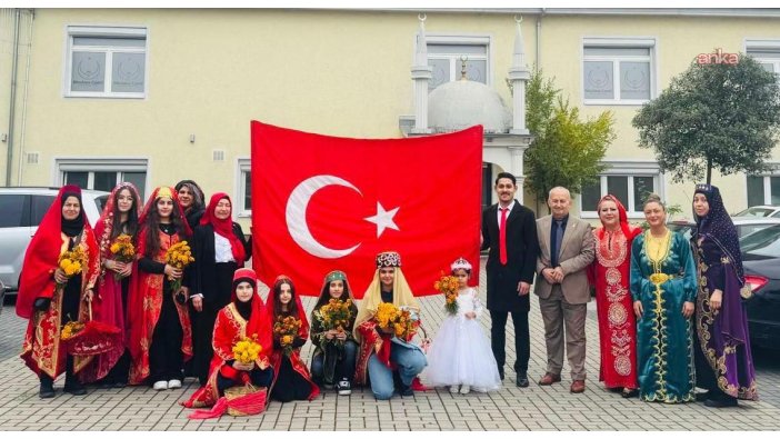 Hasat Bayramı'nda Türk Birliği'ne büyük alkışlar