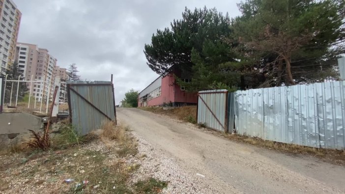 Yozgat fabrikasından geriye sadece bekçi saati kaldı