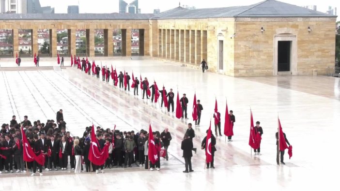 Ankara'nın başkent oluşunun 102. yılı coşku ile kutlandı