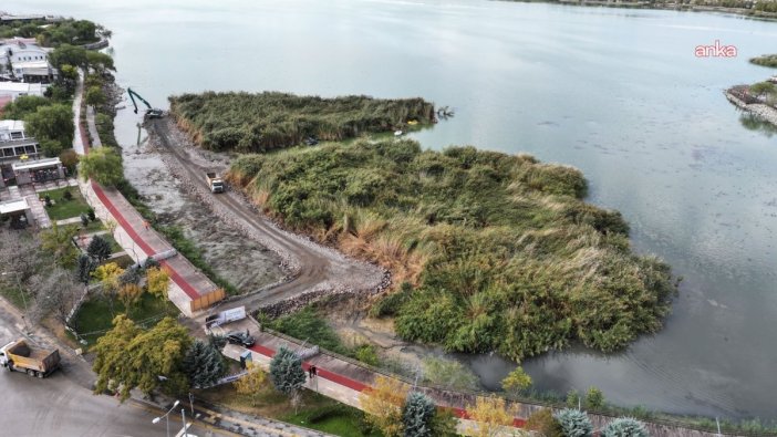 Mogan Gölü’ndeki temizlik çalışmaları ikinci aşamaya geçti