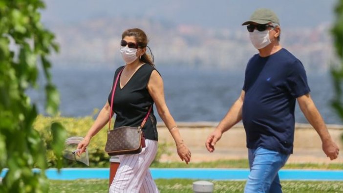 İzmir'de bazı alanlarda maske takma zorunluluğu