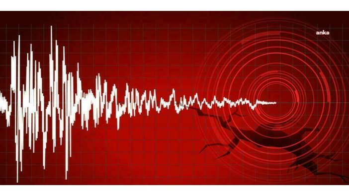 Balıkesir Sındırgı'da 4 büyüklüğünde deprem alarmı