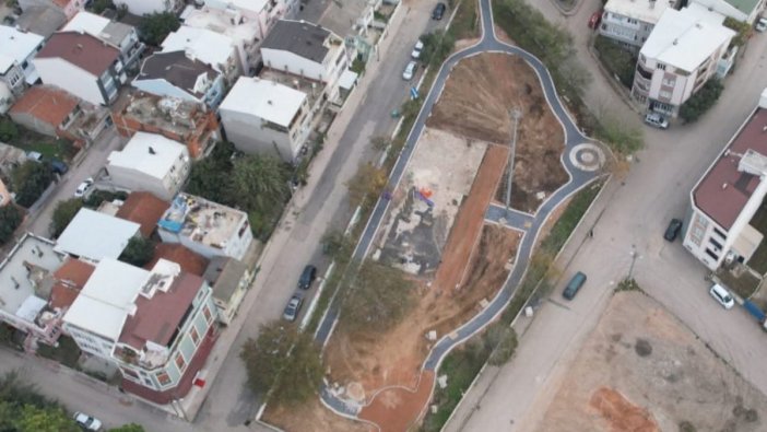 Bandırma'da altyapı ve peyzaj çalışmaları hız kesmiyor