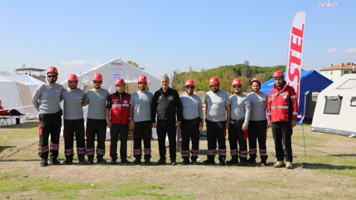 Yunusemre Belediyesi'nin Arama Kurtarma Ekibi, büyük deprem tatbikatında sahne aldı