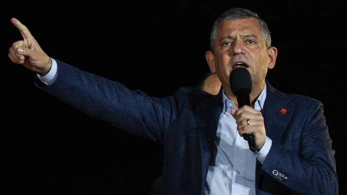 CHP Genel Başkanı Özgür Özel Sarıyer Cumhuriyet Meydanı'nda düzenlenen mitingde konuştu!