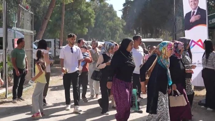 Vahap Seçer'den üretici kadınlara çağrı: “Siz üretin, biz arkanızdayız”