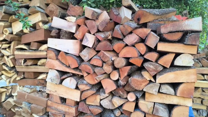 Osmaniye'de odun krizi: ''Donacağız, başka çaremiz yok''