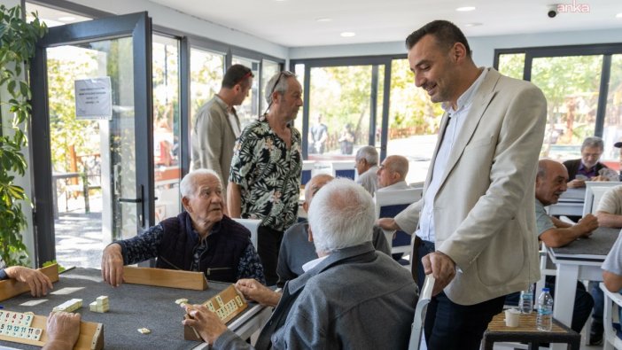 Çiçek’in emekli kahvesi ziyareti esnafı da kapsıyor