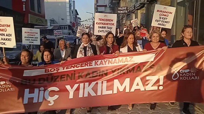 CHP kadın kollarından dikkat çeken eylem: Boş tencereni al, sen de gel!
